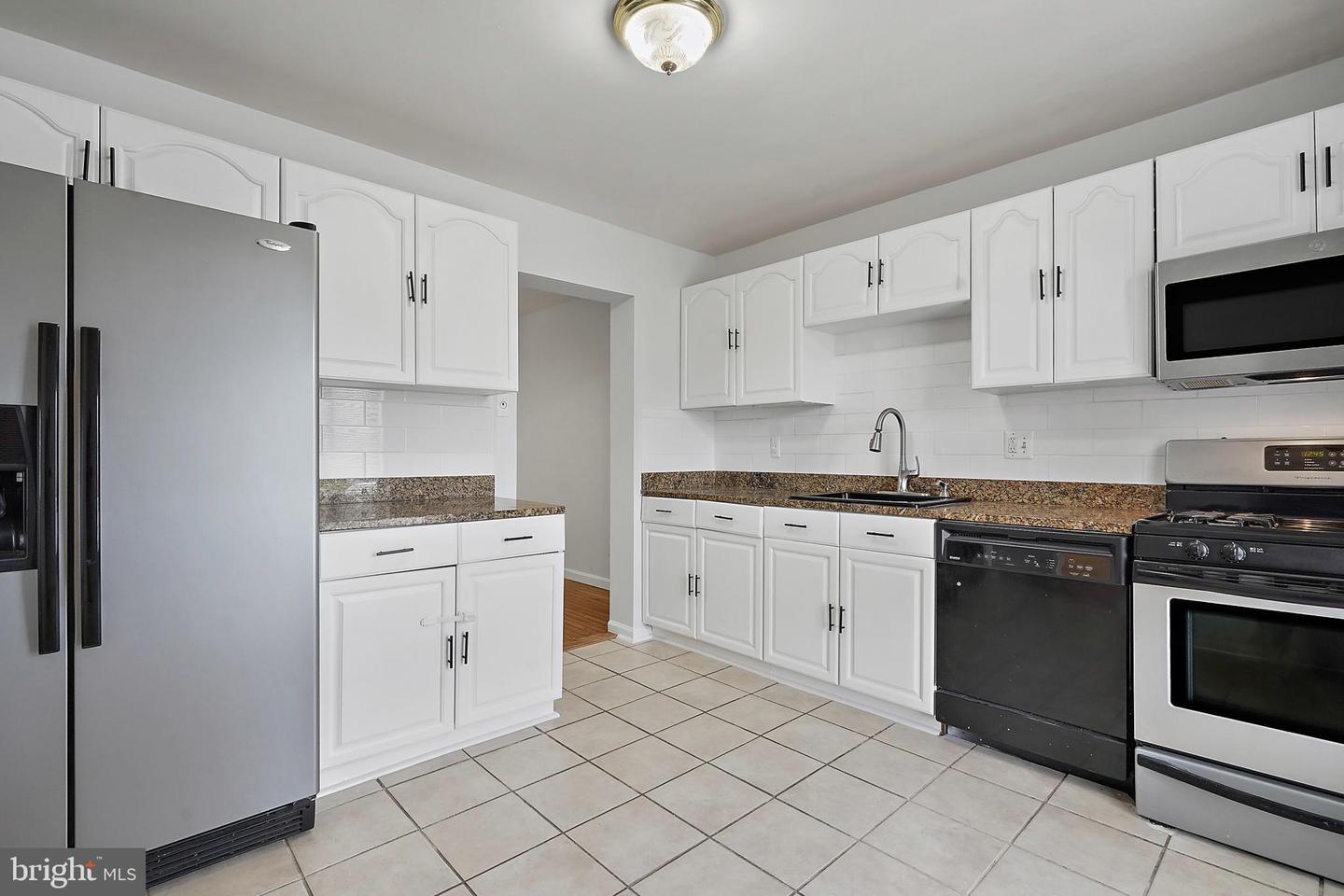 6351 Rockshire St Property Photo 11