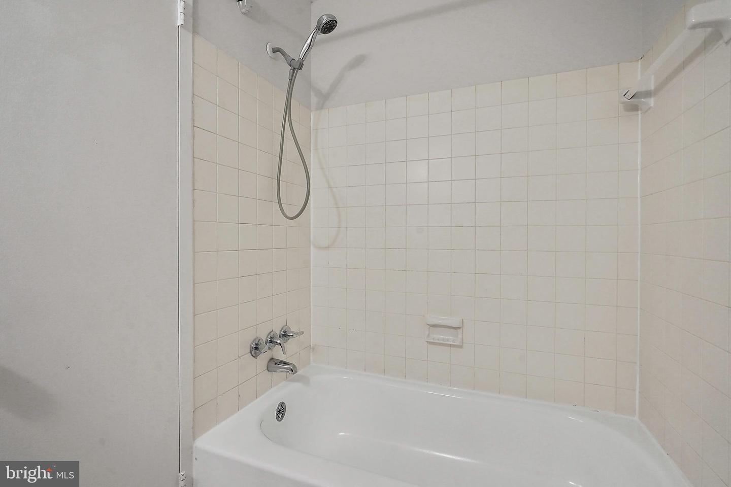 6351 Rockshire St Property Photo 20