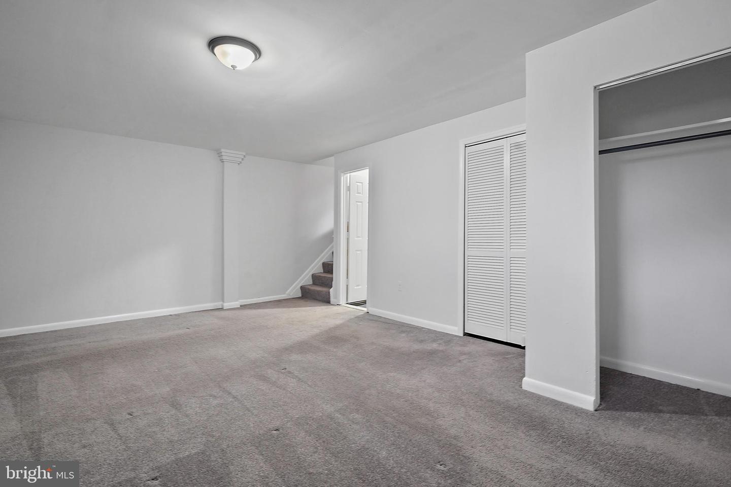 6351 Rockshire St Property Photo 28