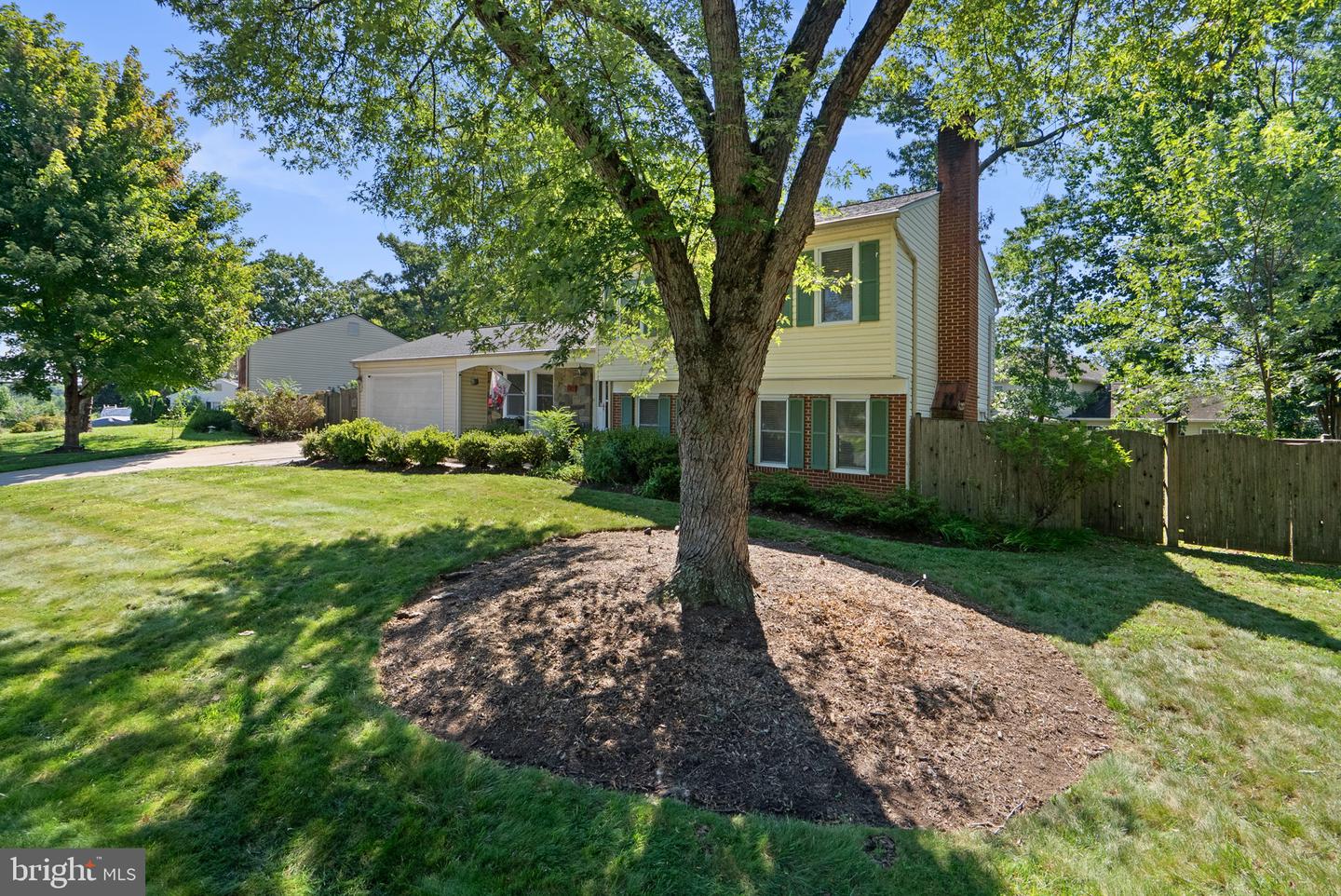 7805 Richfield Rd Property Photo 3