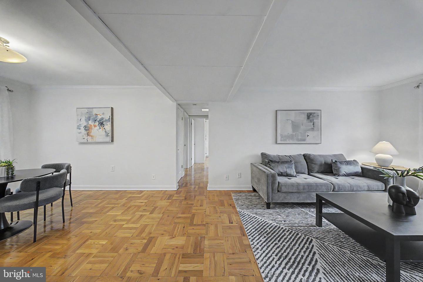 6607 Potomac Ave #c2 Property Photo 5