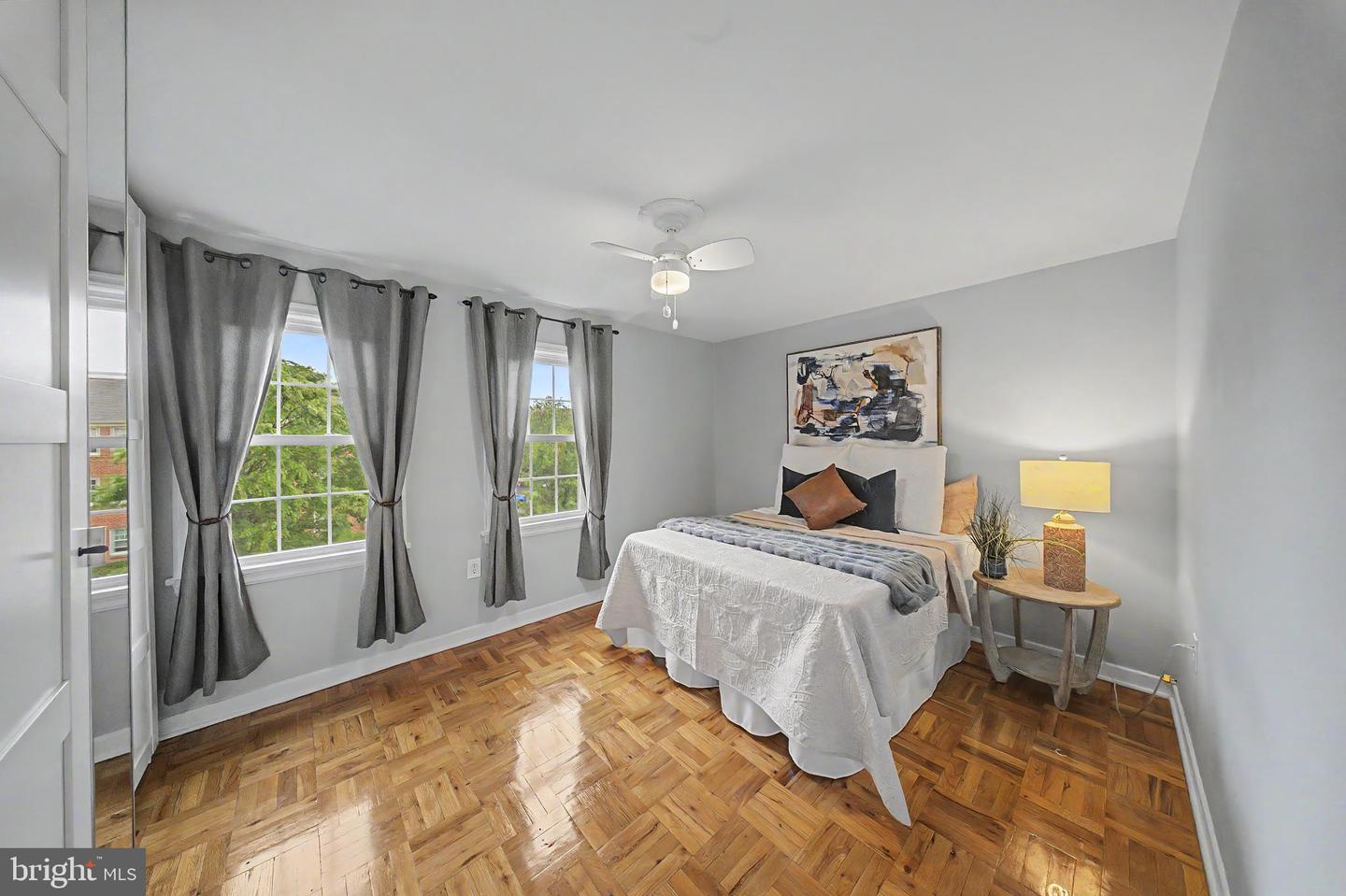6607 Potomac Ave #c2 Property Photo 14