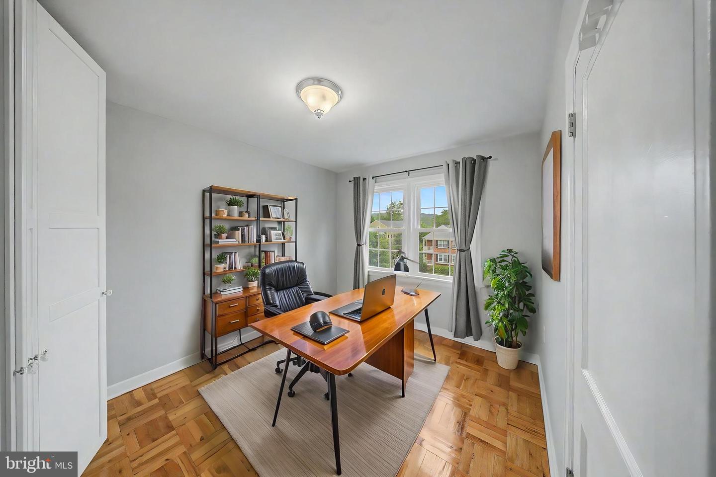 6607 Potomac Ave #c2 Property Photo 19