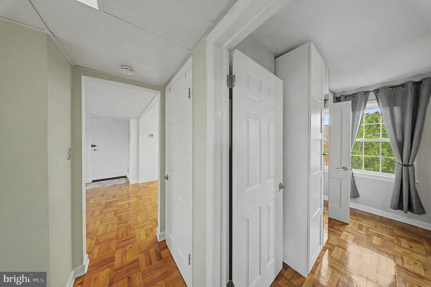 6607 Potomac Ave #c2 Property Photo 23