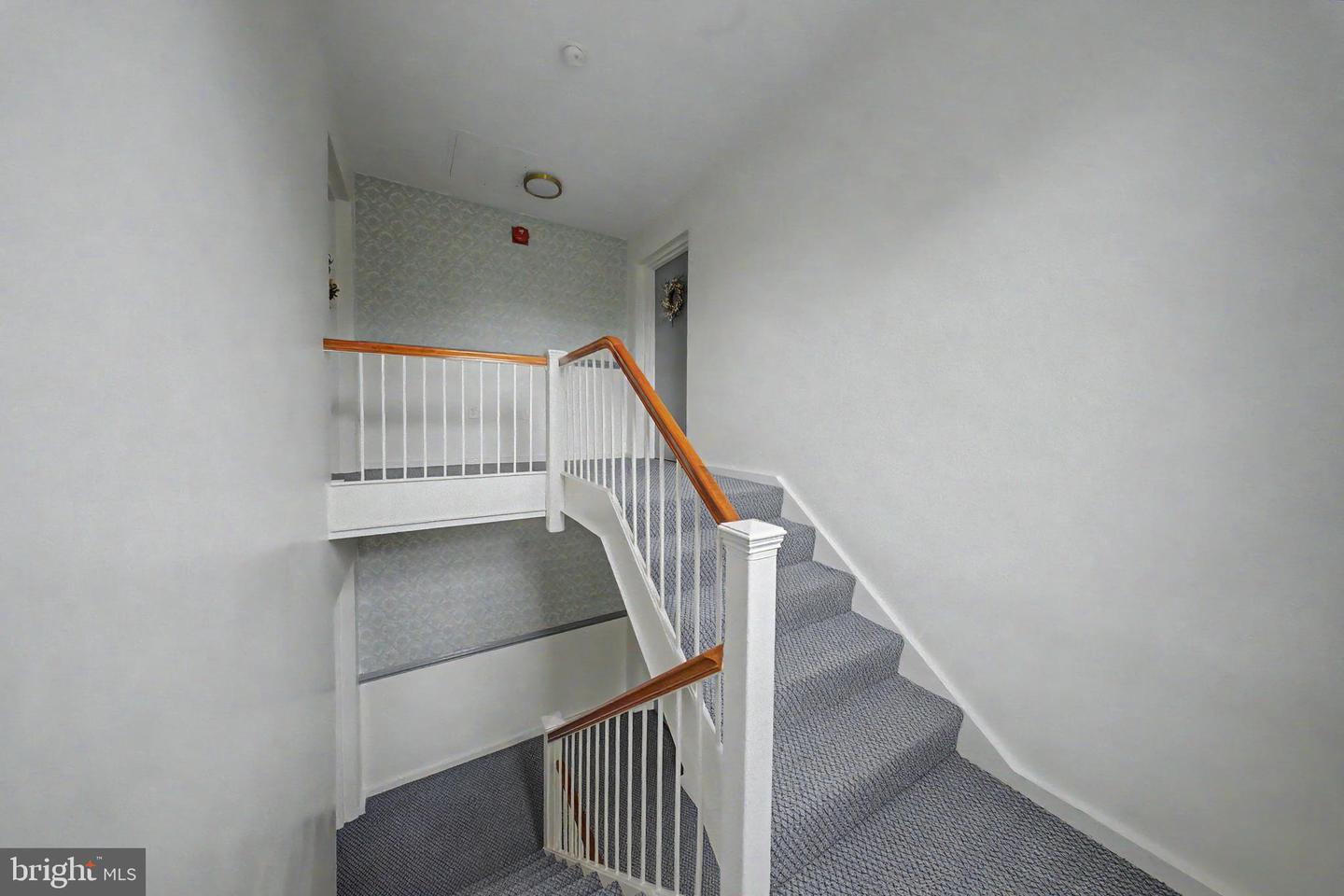 6607 Potomac Ave #c2 Property Photo 27