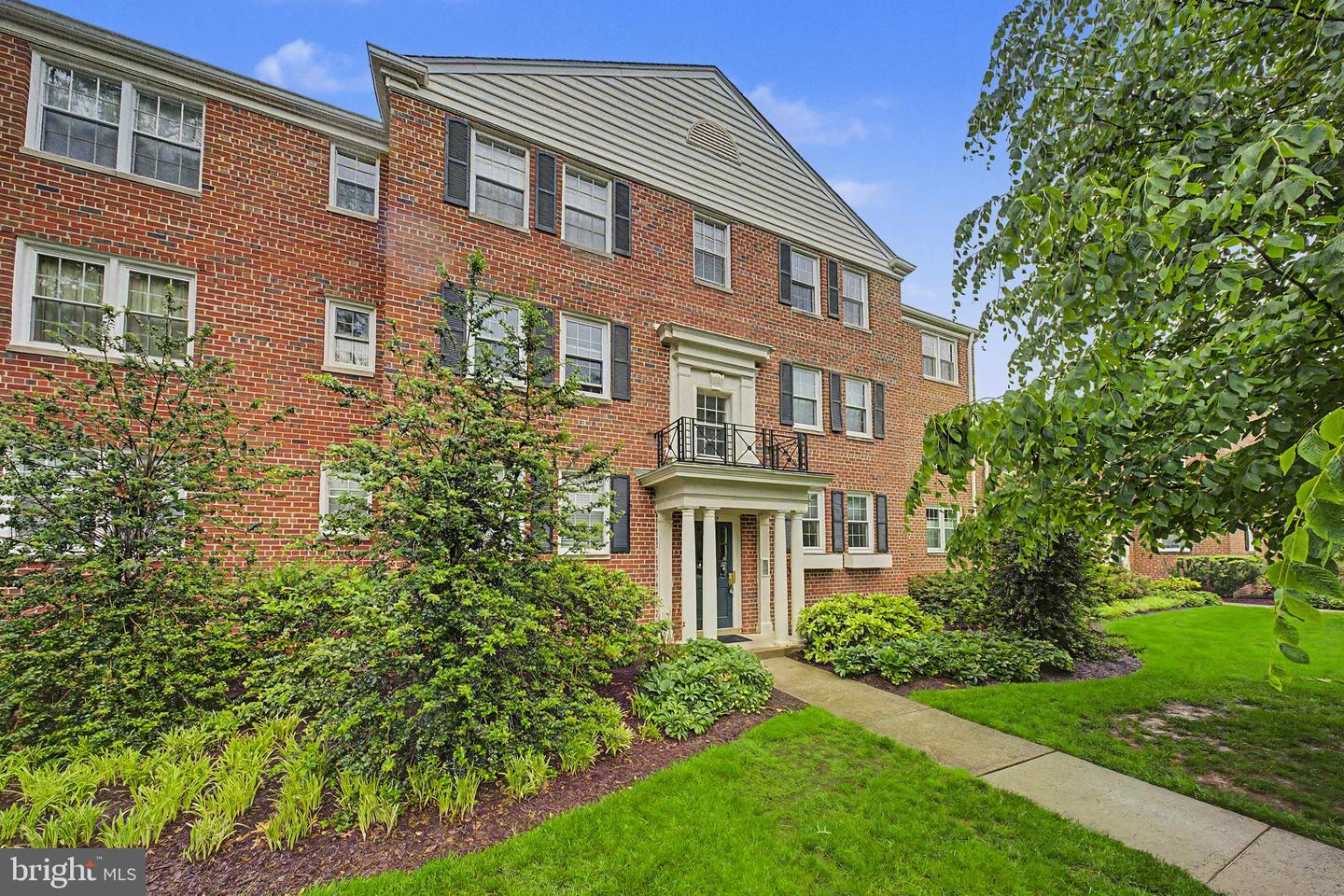 6607 Potomac Ave #c2 Property Photo 30