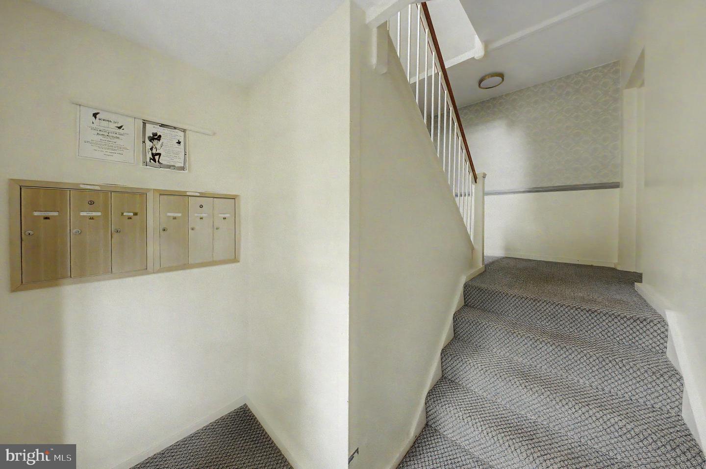 6607 Potomac Ave #c2 Property Photo 32