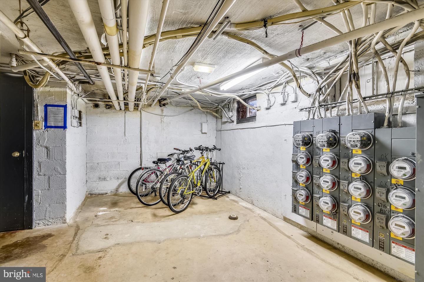 6607 Potomac Ave #c2 Property Photo 38