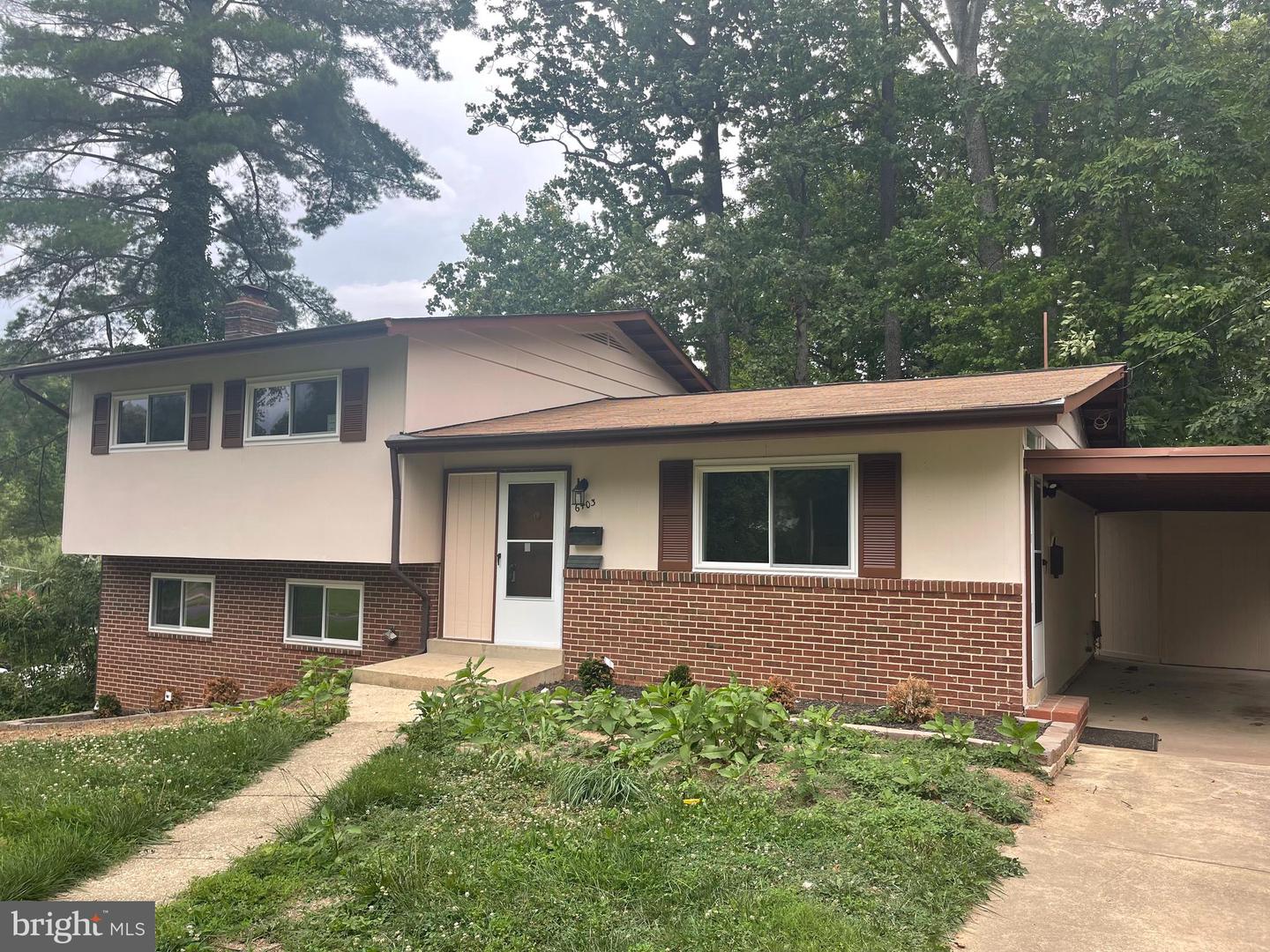 6403 Greeley Blvd Property Photo 1