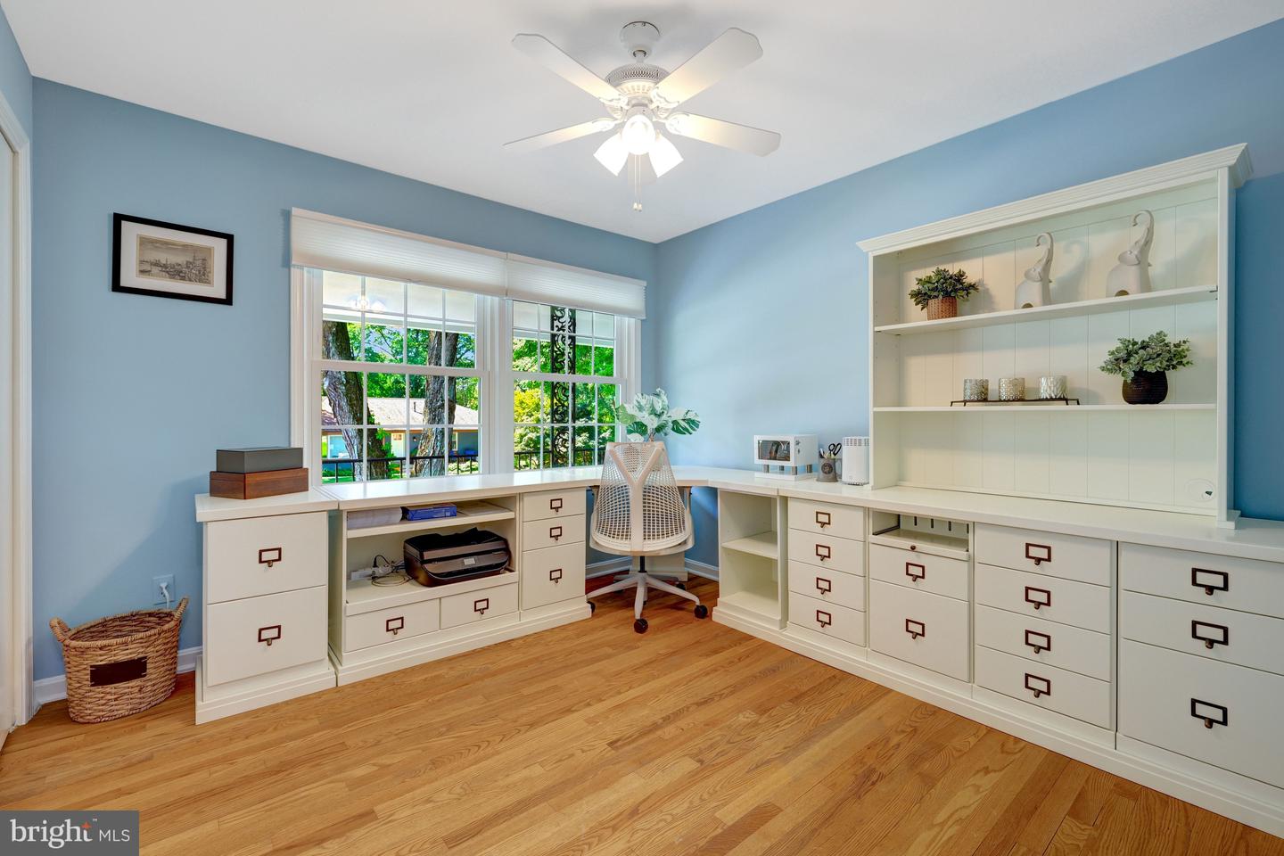 8006 Birnam Wood Dr Property Photo 12