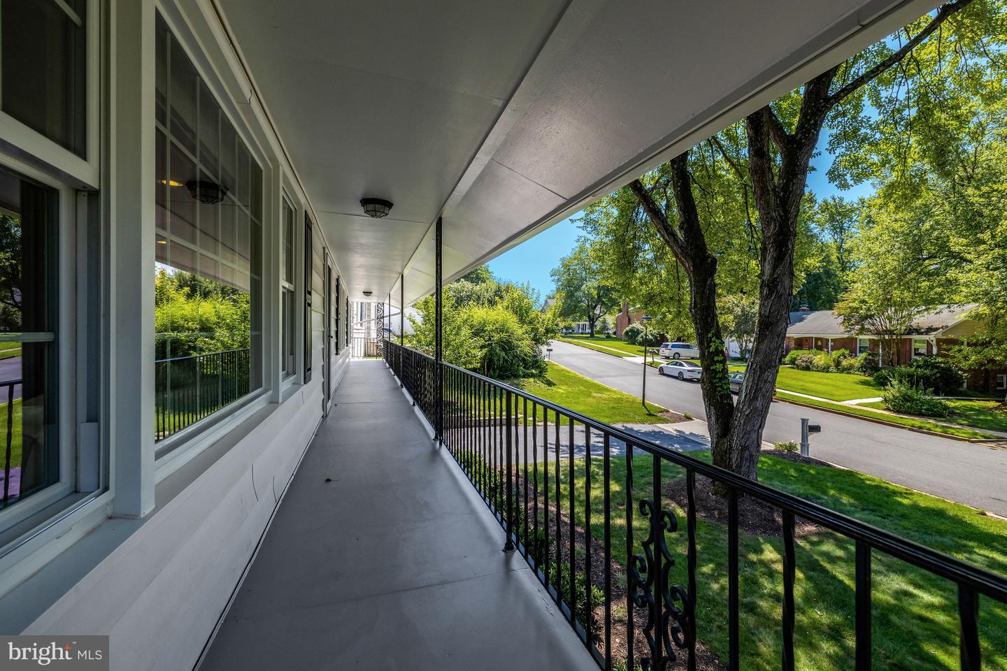 8006 Birnam Wood Dr Property Photo 26