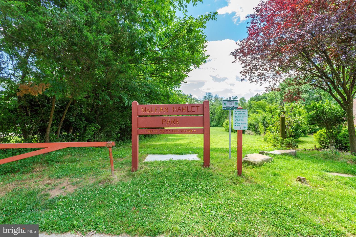 8006 Birnam Wood Dr Property Photo 77
