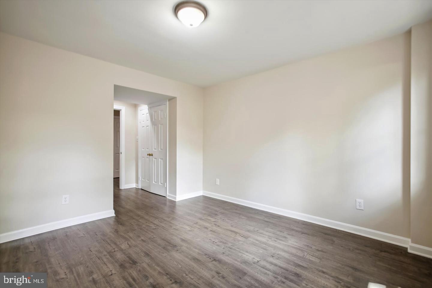 2041 Westmoreland St Property Photo 45