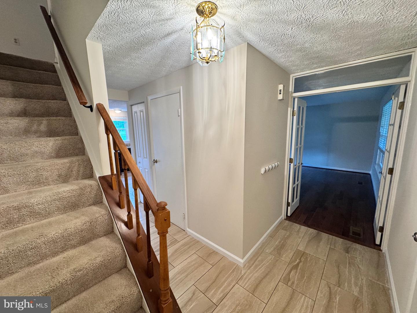 3001 Gatepost Ln Property Photo 5