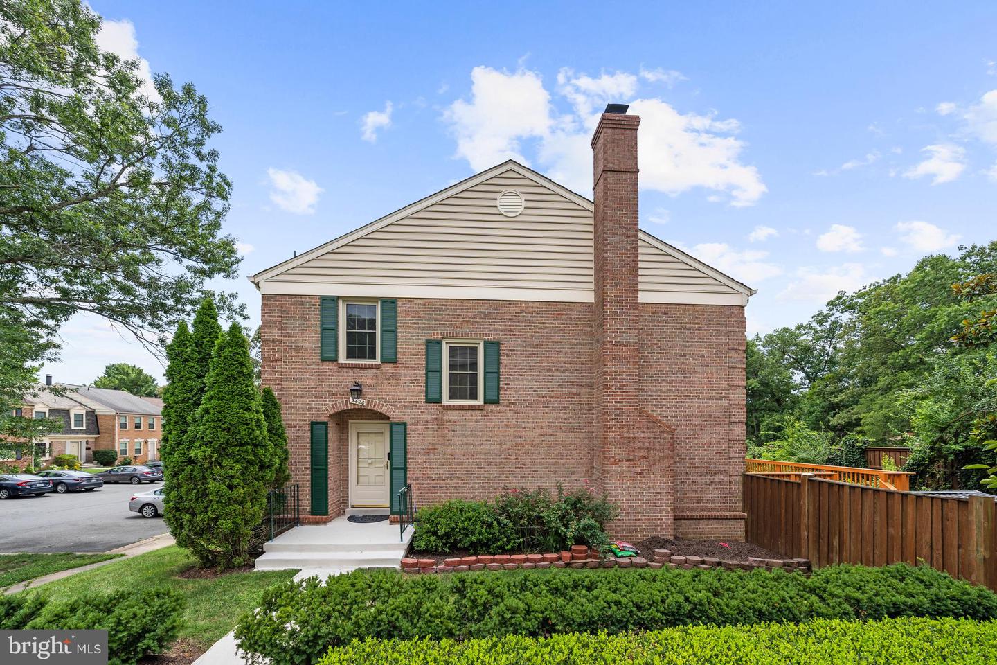 5420 Cabot Ridge Ct Property Photo 3