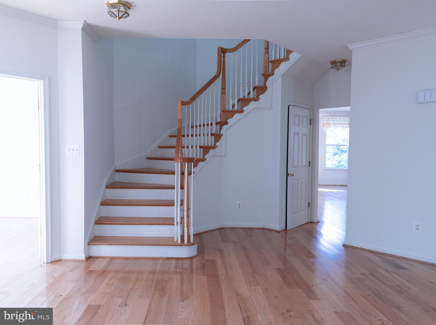 2051 Madrillon Rd Property Photo 5