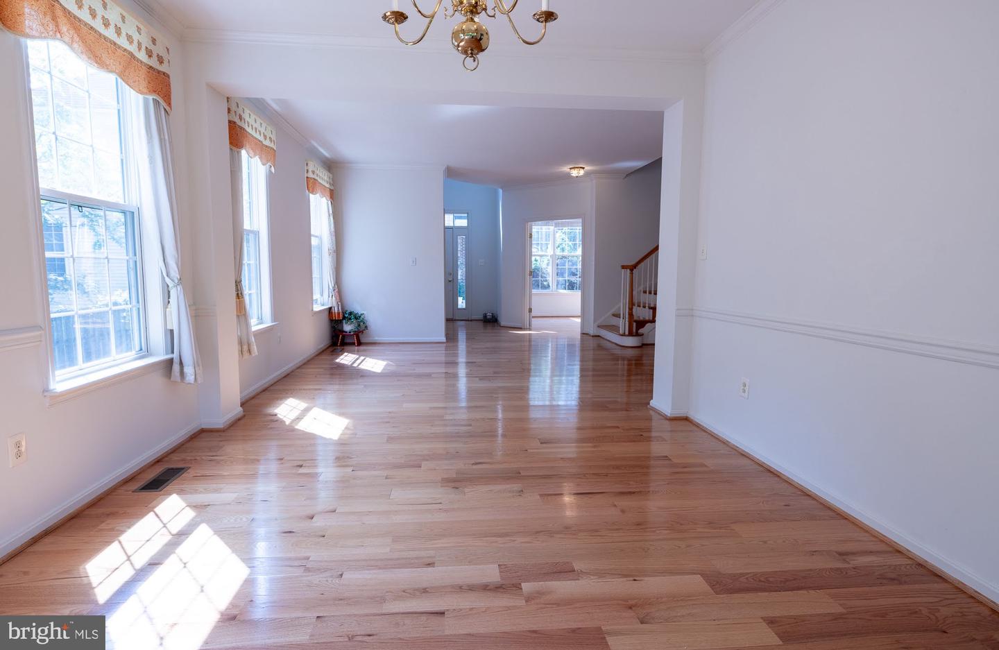 2051 Madrillon Rd Property Photo 8