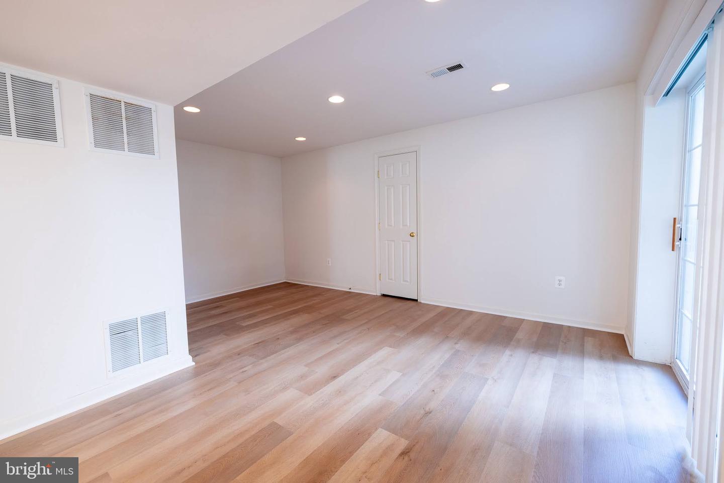 2051 Madrillon Rd Property Photo 33
