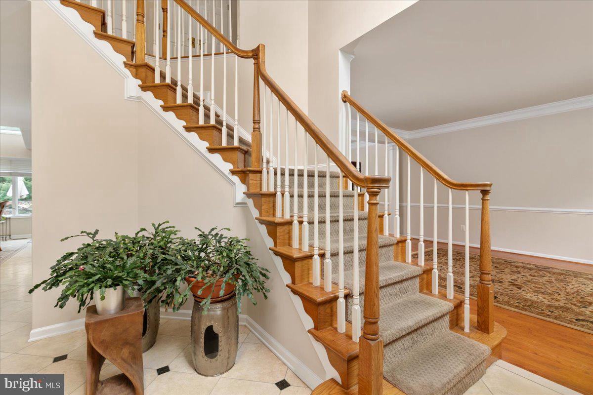 1501 Judd Ct Property Photo 4