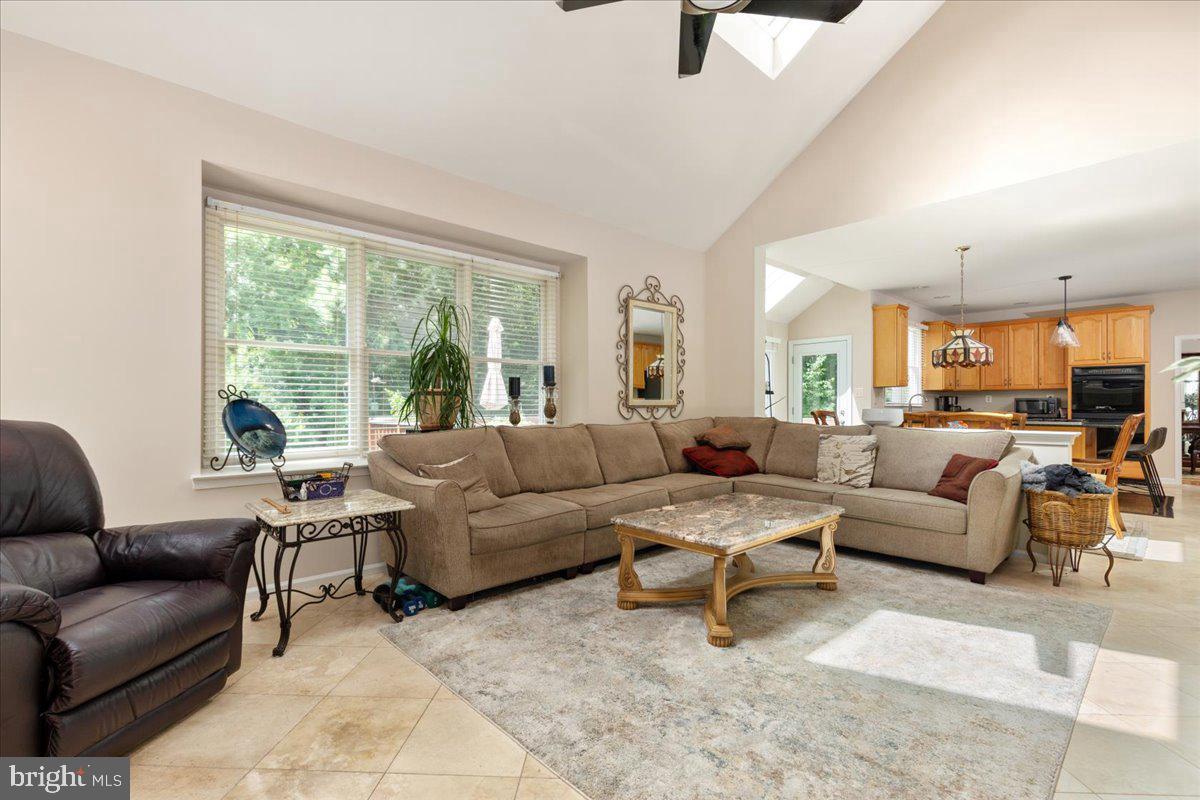 1501 Judd Ct Property Photo 14