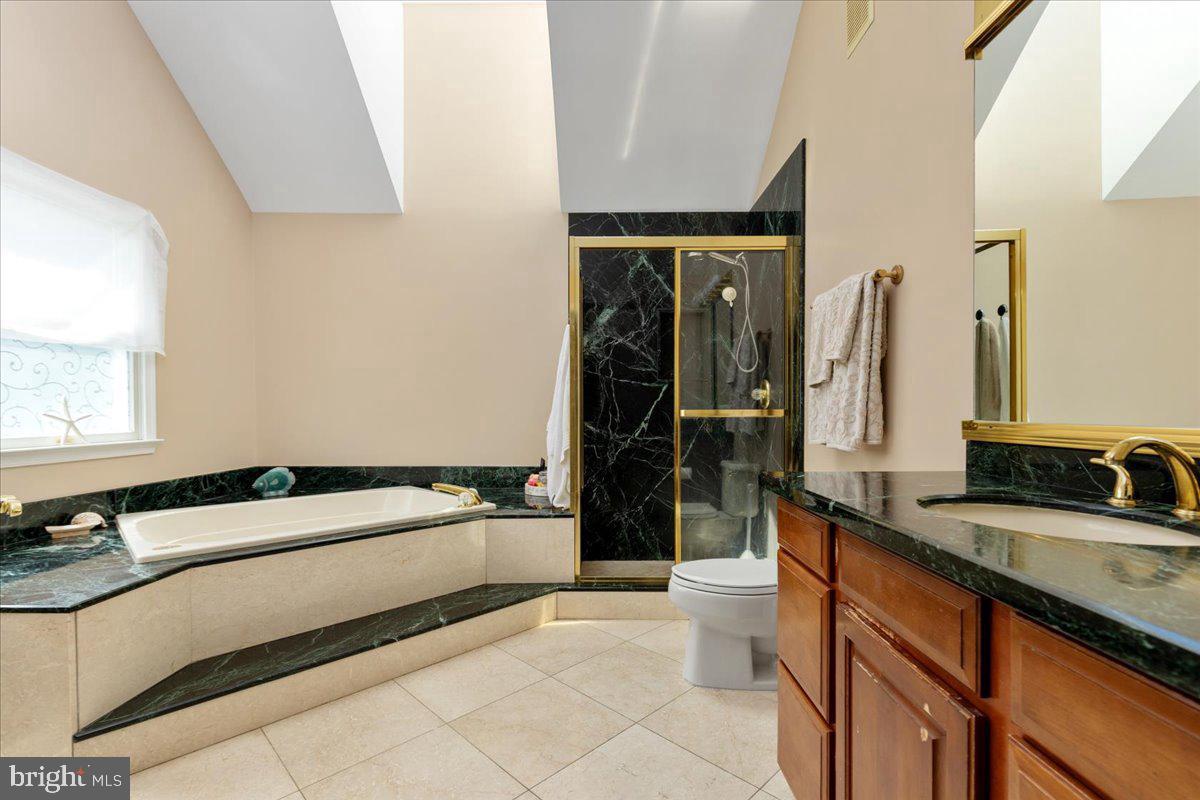 1501 Judd Ct Property Photo 26