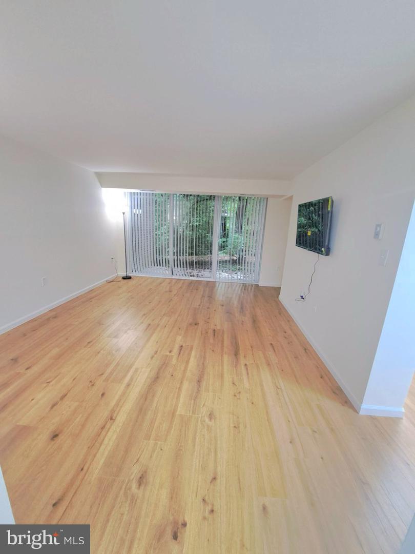 1554-1a Northgate Sq #apt 1a Property Photo 15