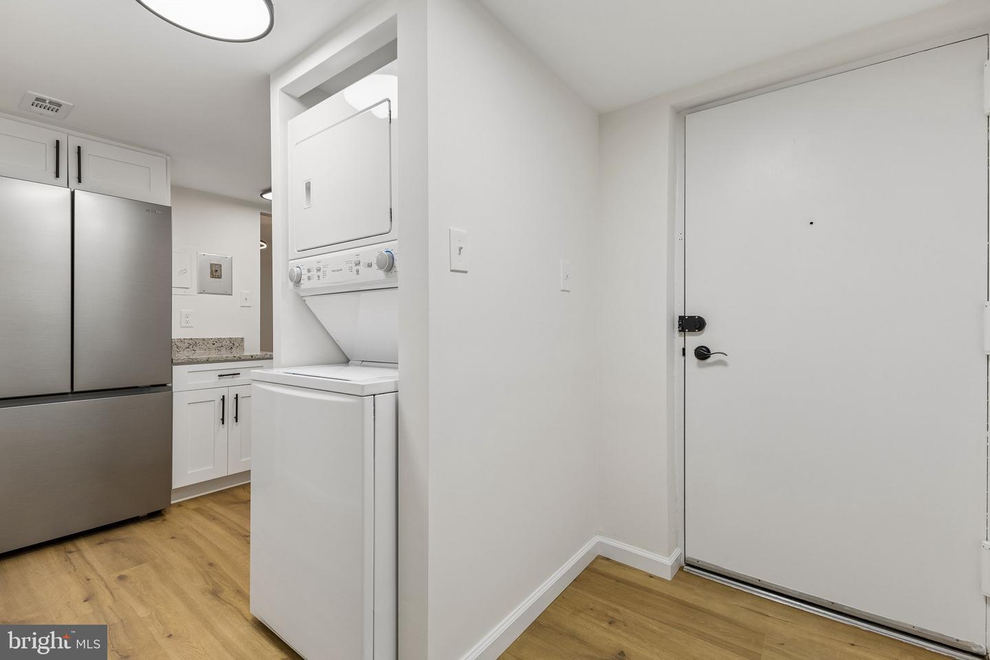 1554-1a Northgate Sq #apt 1a Property Photo 17