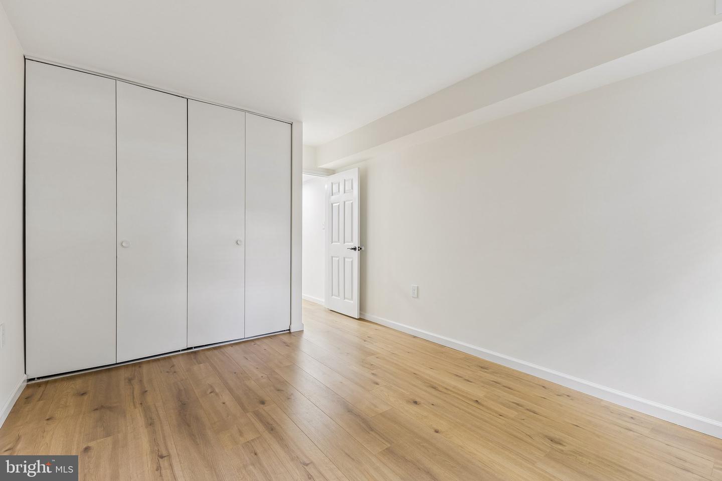 1554-1a Northgate Sq #apt 1a Property Photo 20