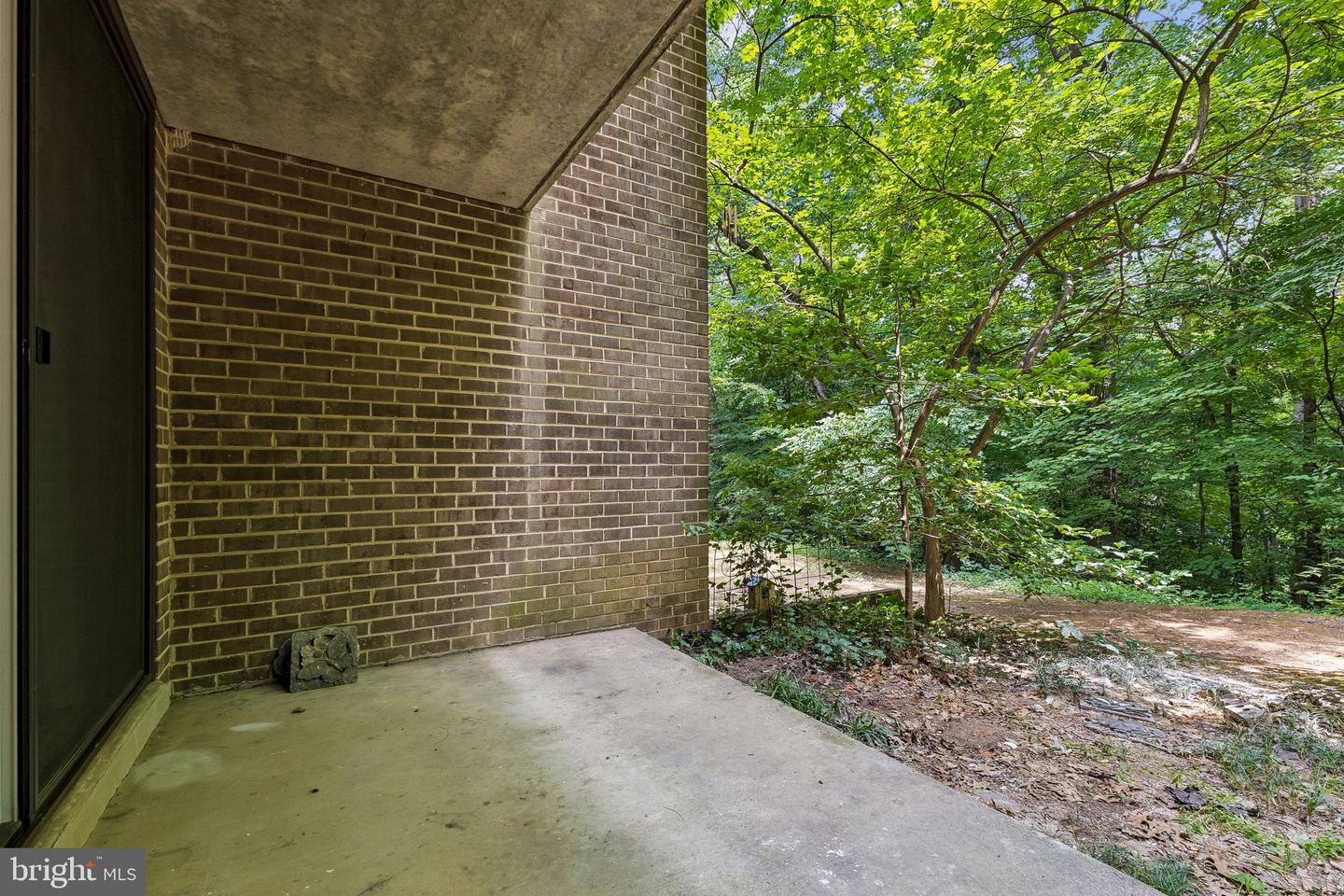 1554-1a Northgate Sq #apt 1a Property Photo 25