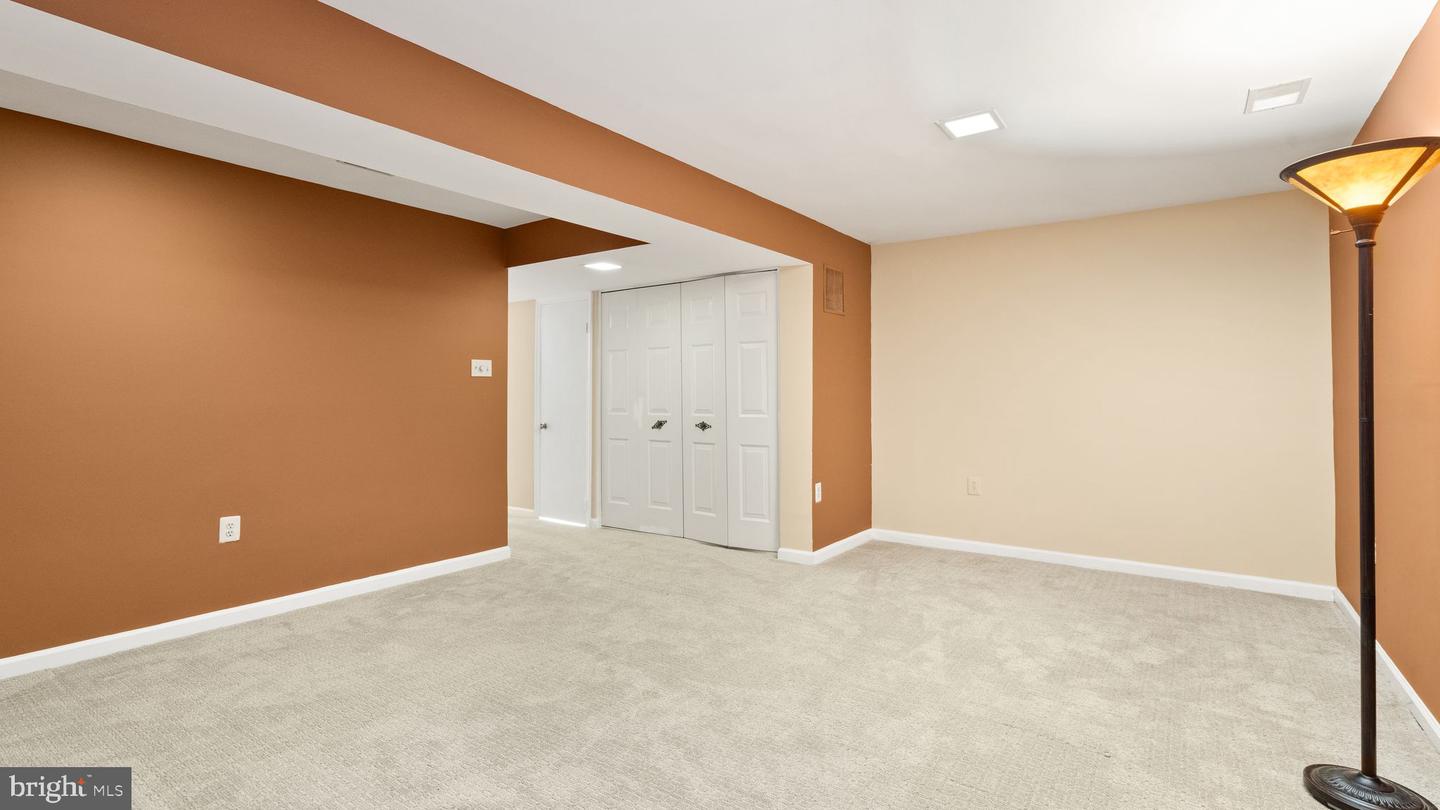 4453 Holly Ave Property Photo 37
