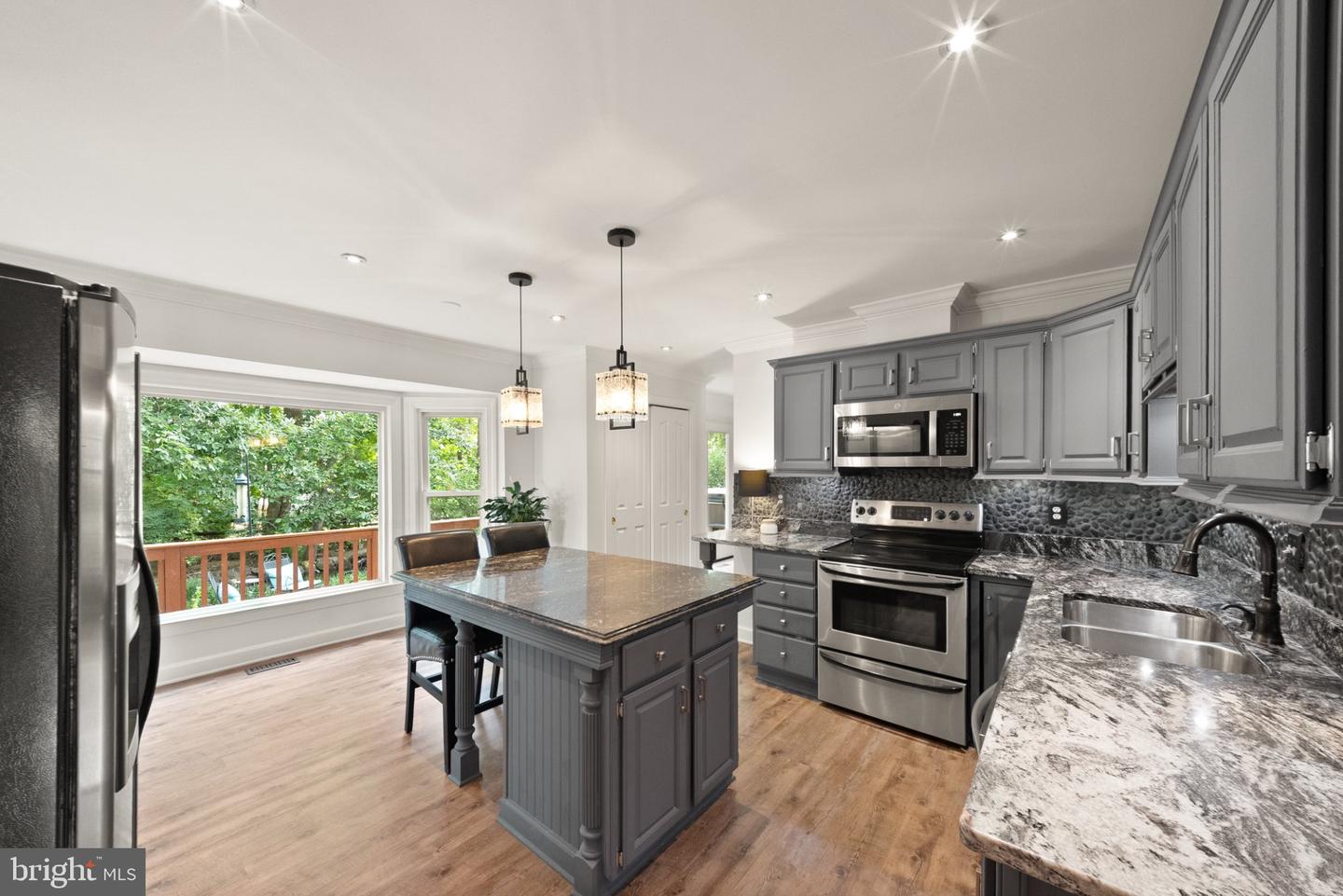 15541 Eagle Tavern Ln Property Photo 12
