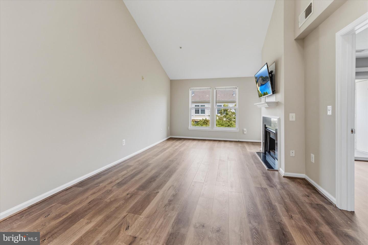 12000 Market St #446 Property Photo 19