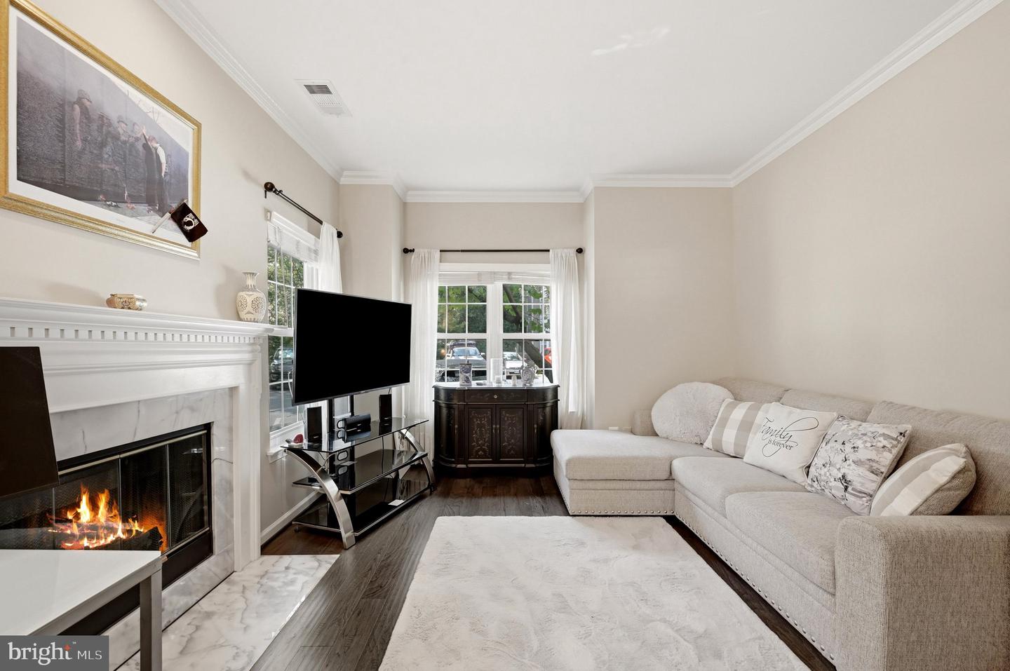 1701 Lake Shore Crest Dr #16 Property Photo 10