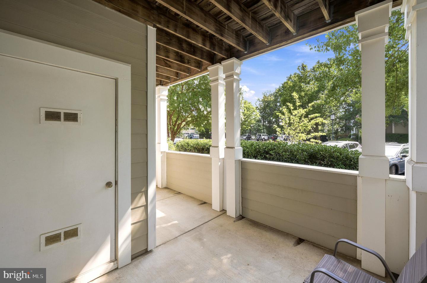 1701 Lake Shore Crest Dr #16 Property Photo 32