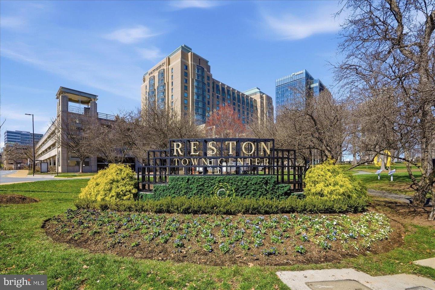 1701 Lake Shore Crest Dr #16 Property Photo 41