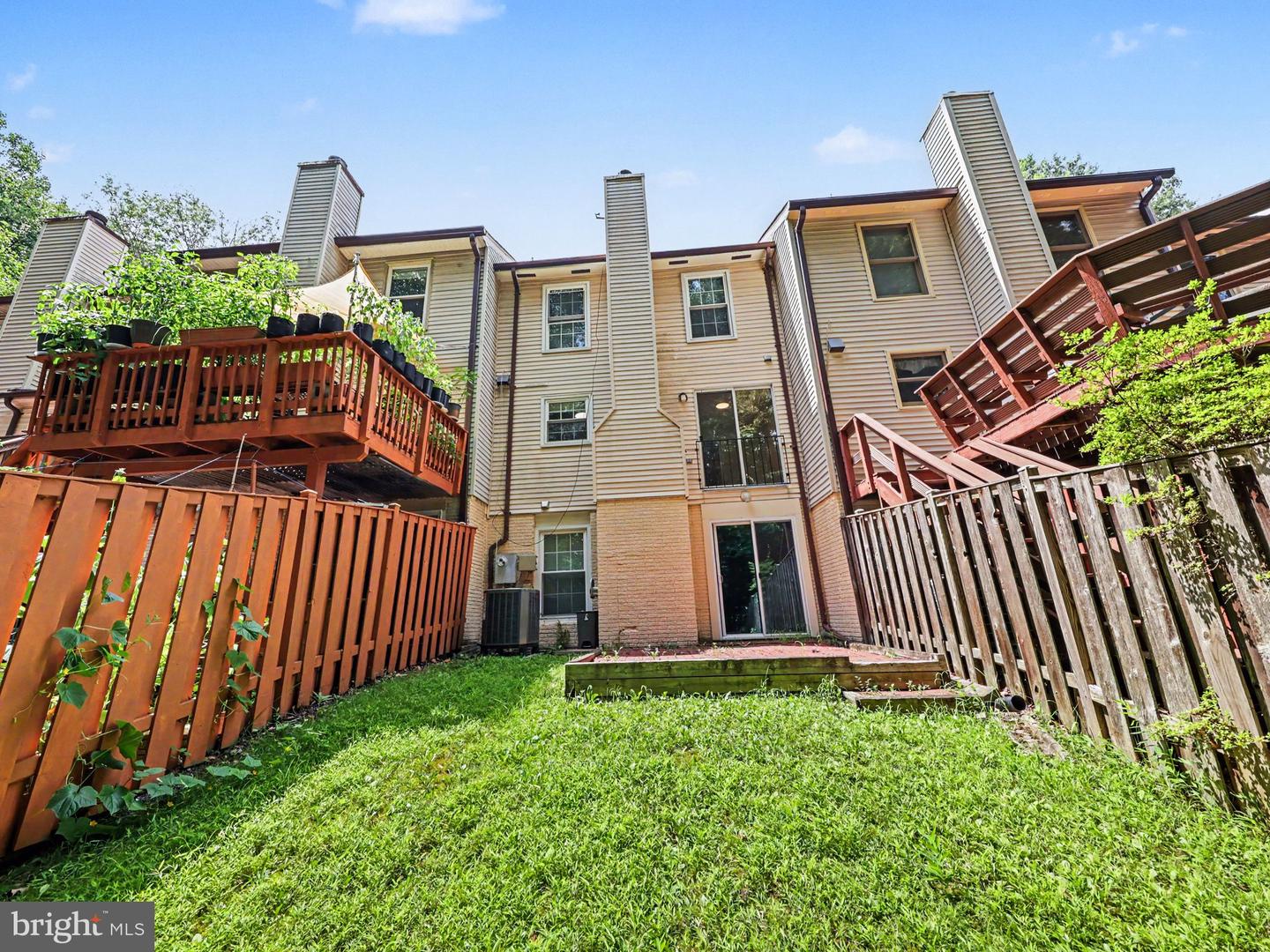 6281 Rathlin Dr Property Photo 27