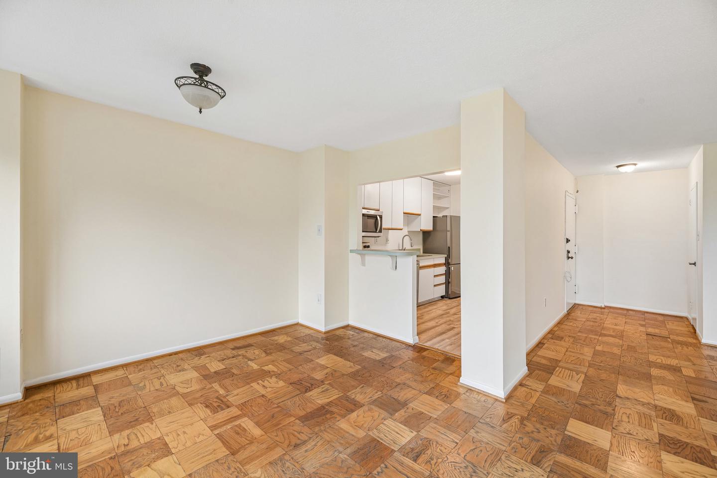 2059 Huntington Ave #1106 Property Photo 8