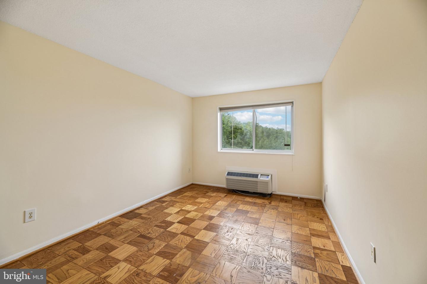 2059 Huntington Ave #1106 Property Photo 26