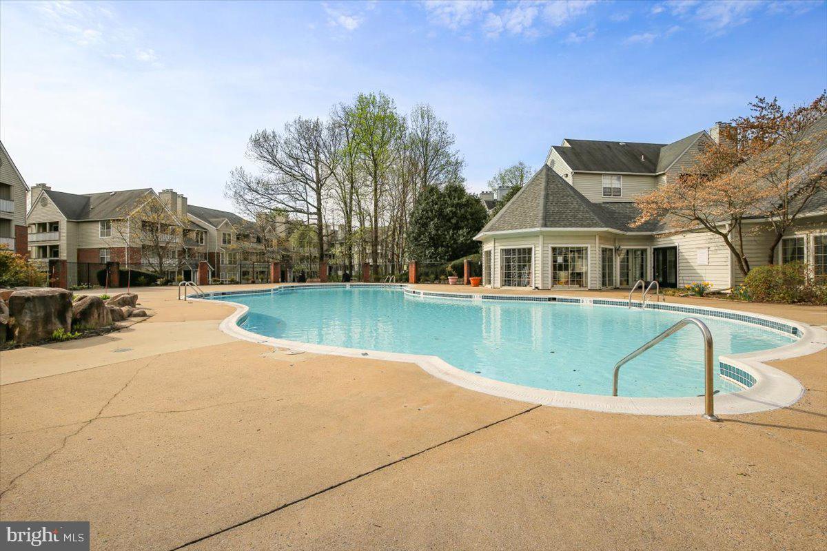 12161 Penderview Ter #935 Property Photo 44