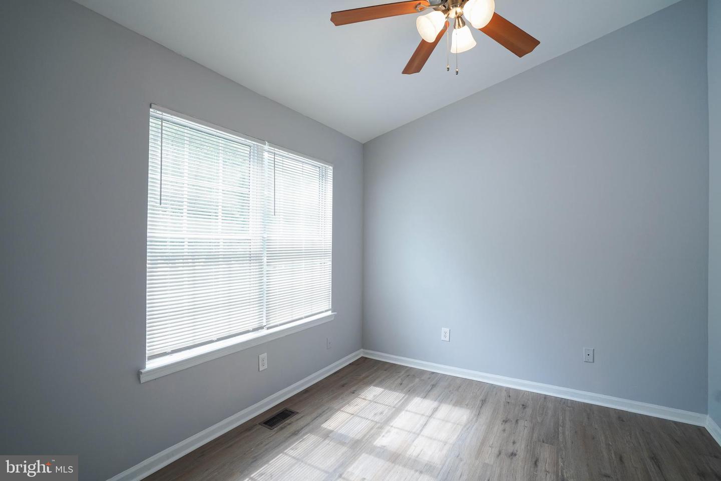 14717 Basingstoke Loop Property Photo 12