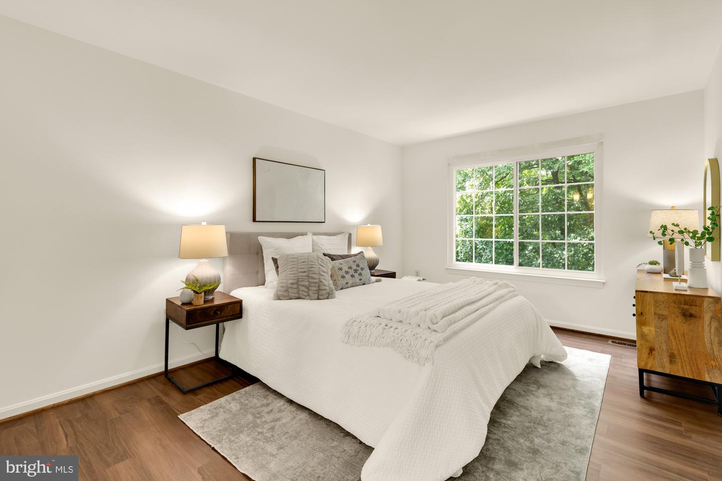 10224 Faire Commons Ct Property Photo 17