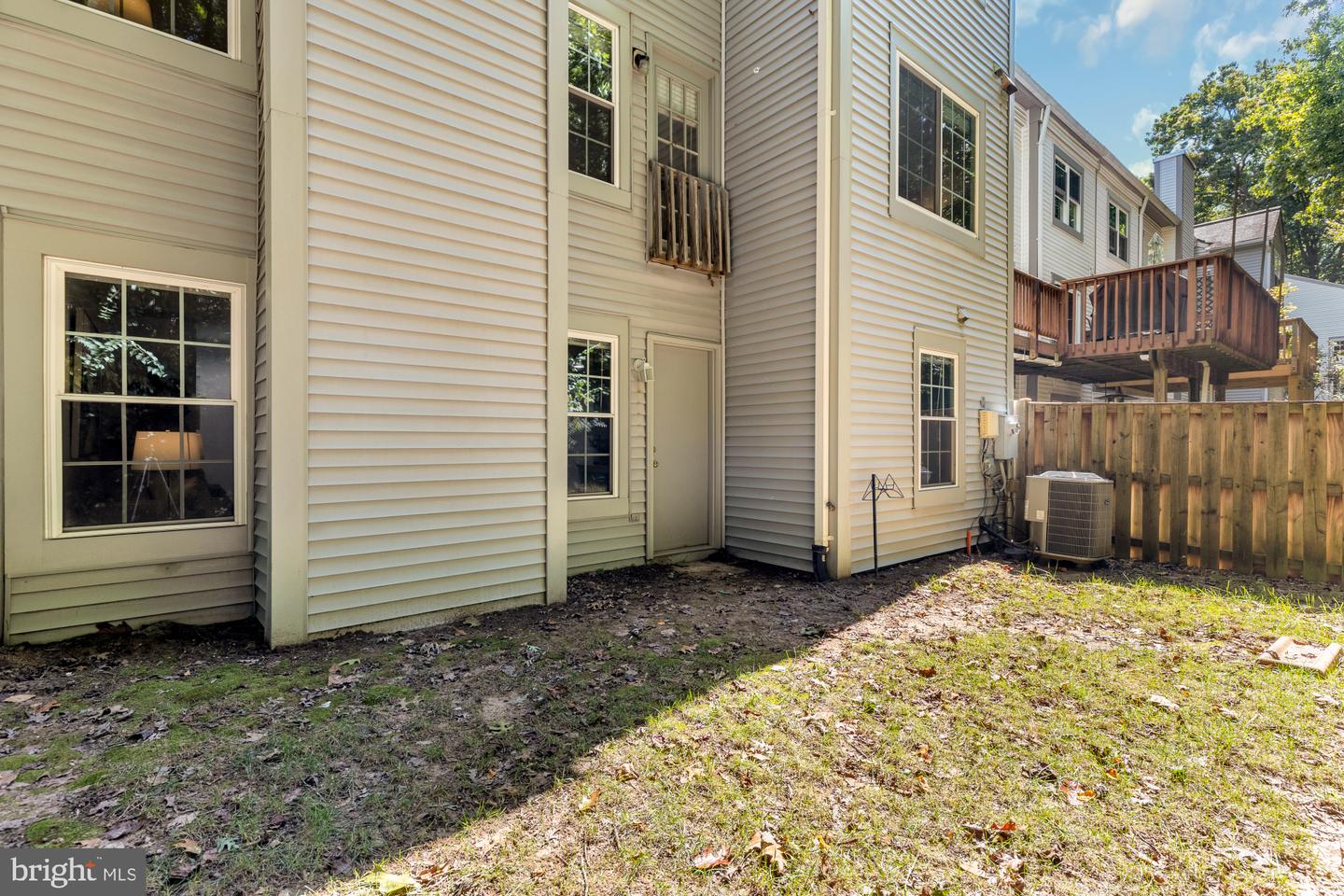 10224 Faire Commons Ct Property Photo 36