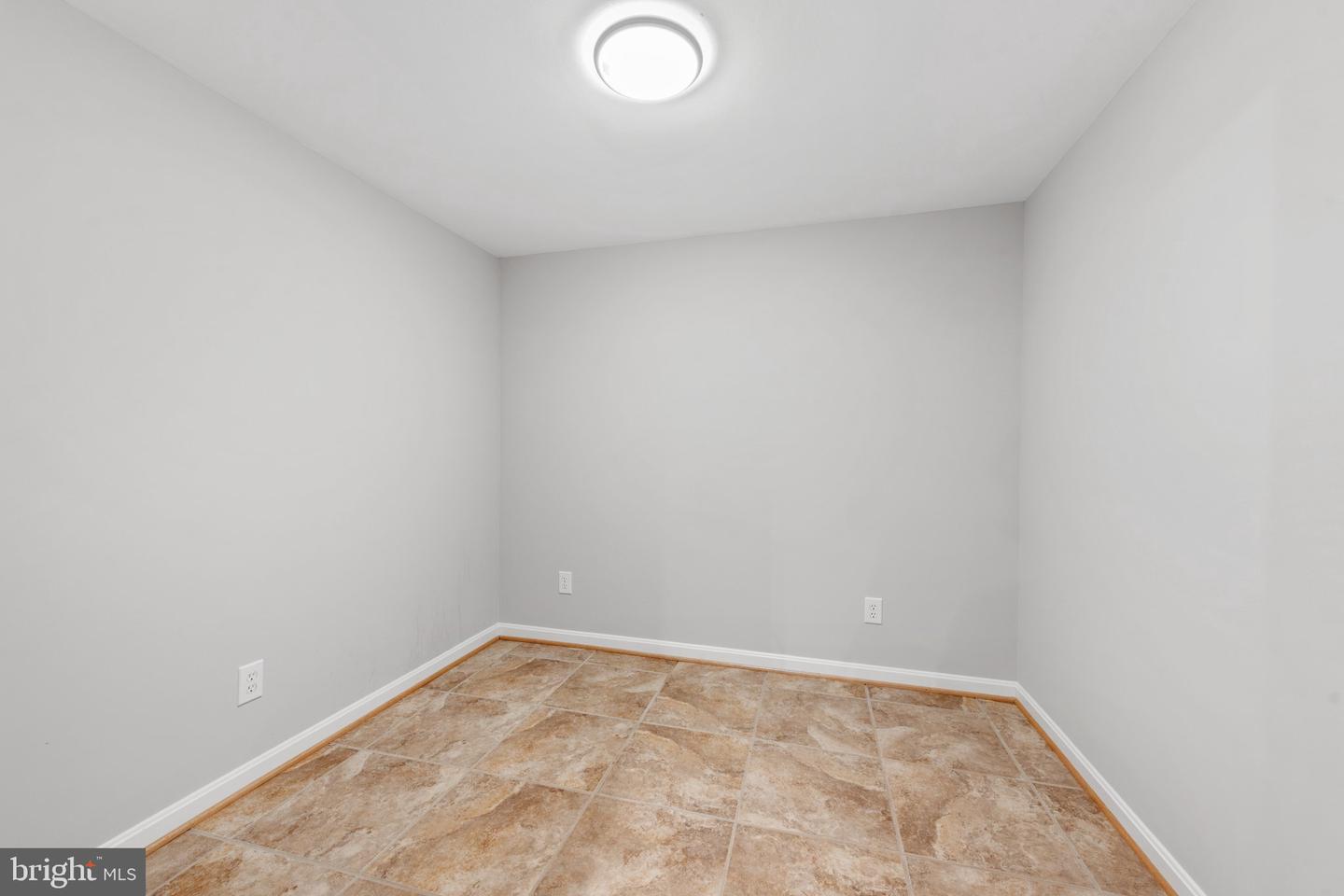 1427 Green Run Ln Property Photo 37