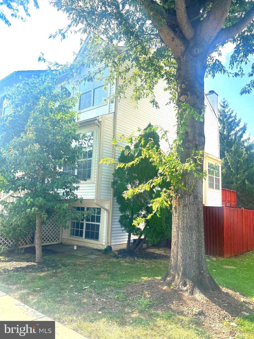 14220 Autumn Cir Property Photo 2