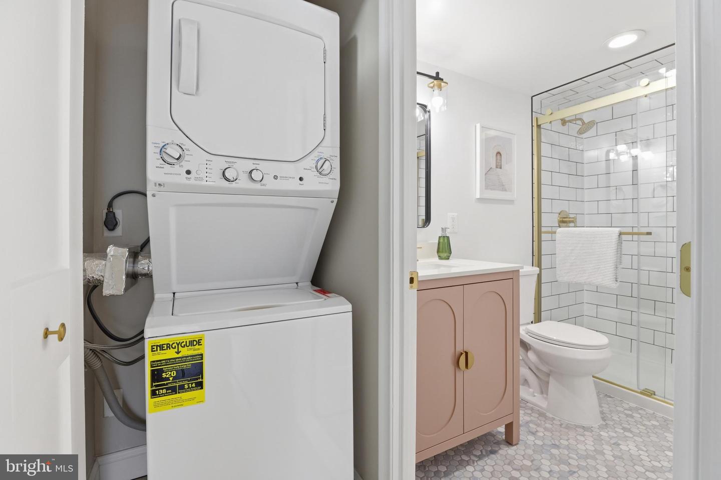 2311 Pimmit Dr #603 Property Photo 20