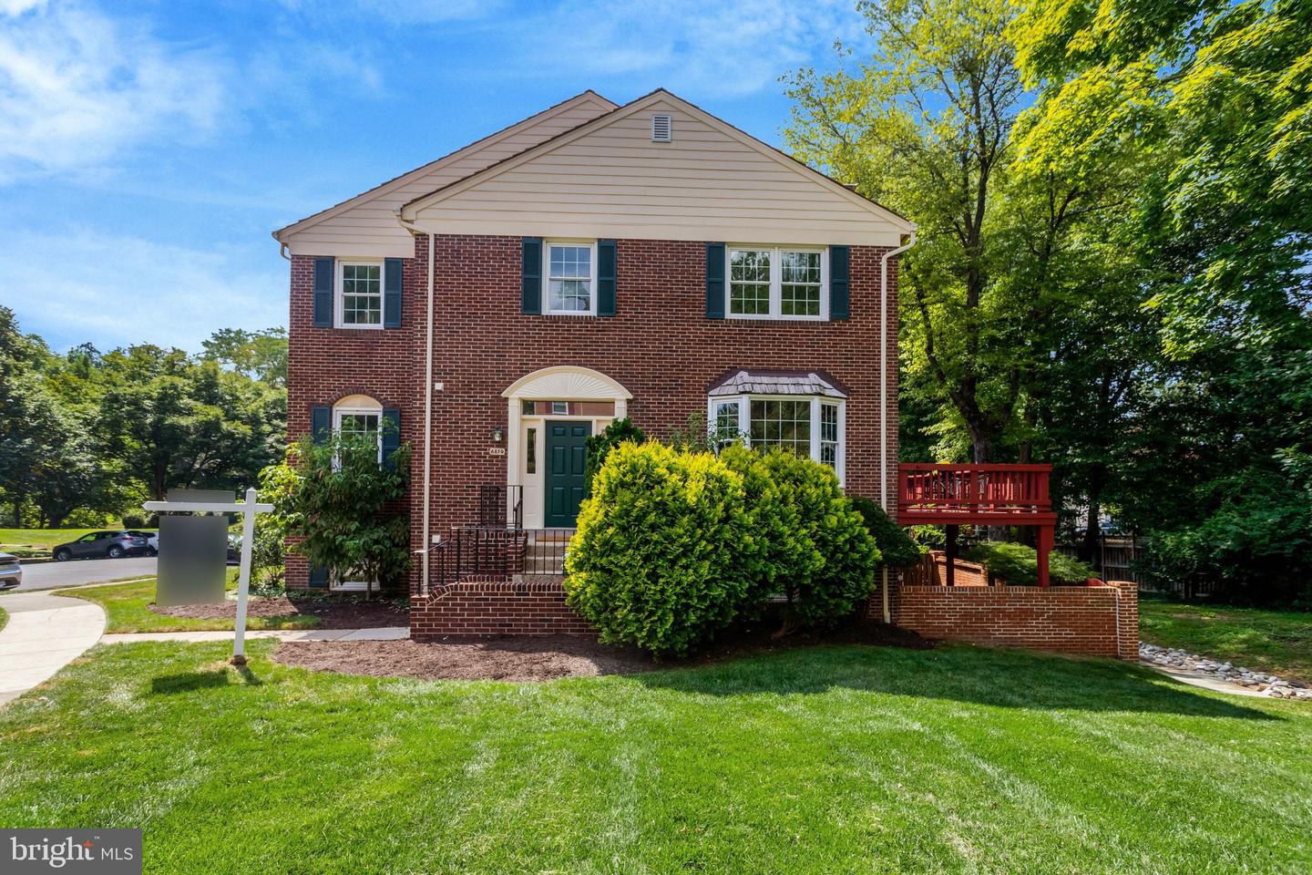 6859 Williamsburg Pond Ct Property Photo 1