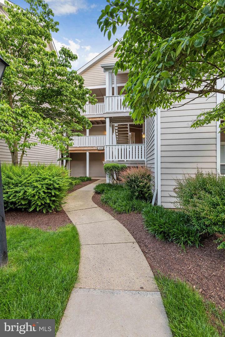 14313 Climbing Rose Way #102 Property Photo 18