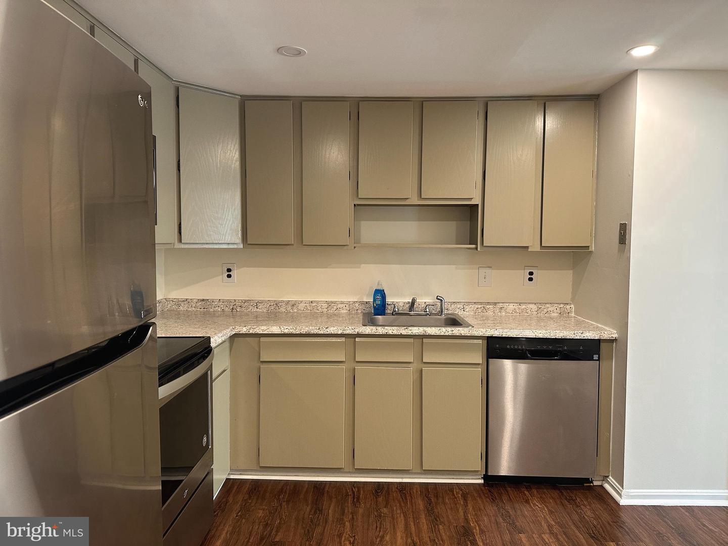 7378 Jiri Woods Ct Property Photo 10