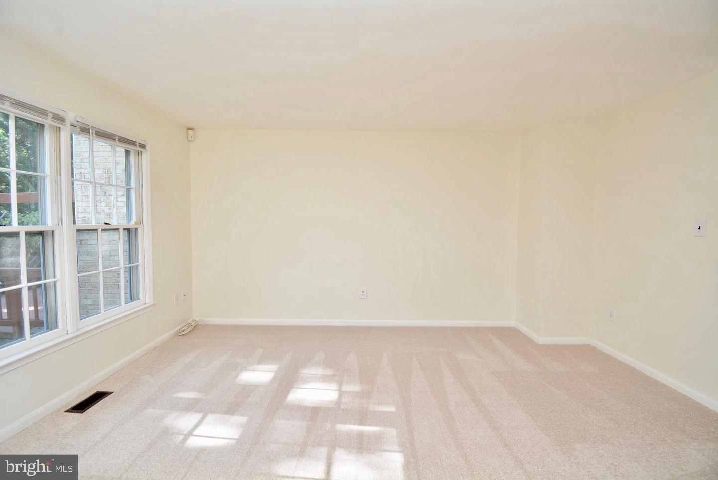 7378 Jiri Woods Ct Property Photo 15