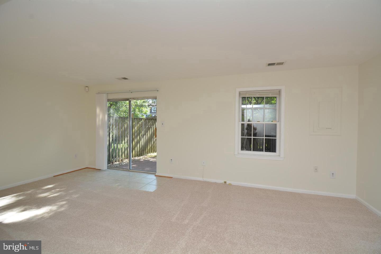7378 Jiri Woods Ct Property Photo 27